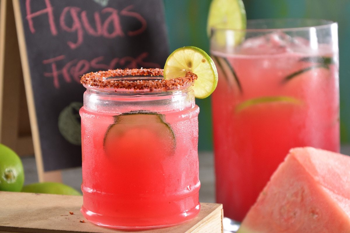 aguas frescas de sandia y pepino