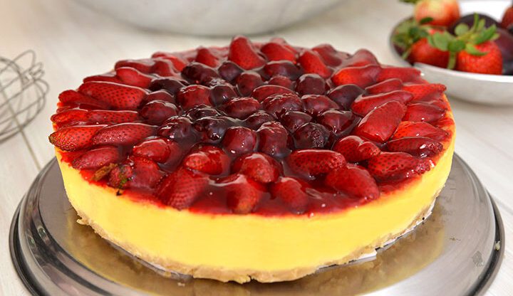 Receta irresistible: Cheesecake de frutos rojos de Maru Botana