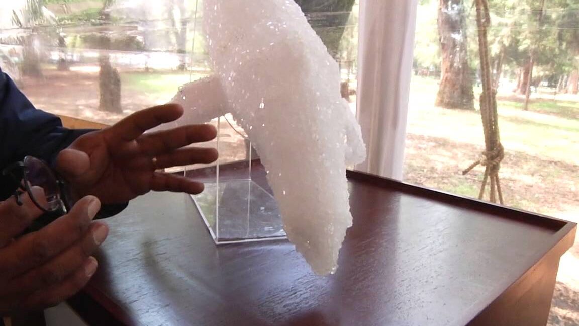 escultura de sal hecha a mano