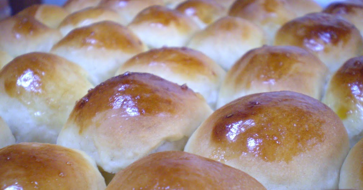 monton de panes chips en balanza