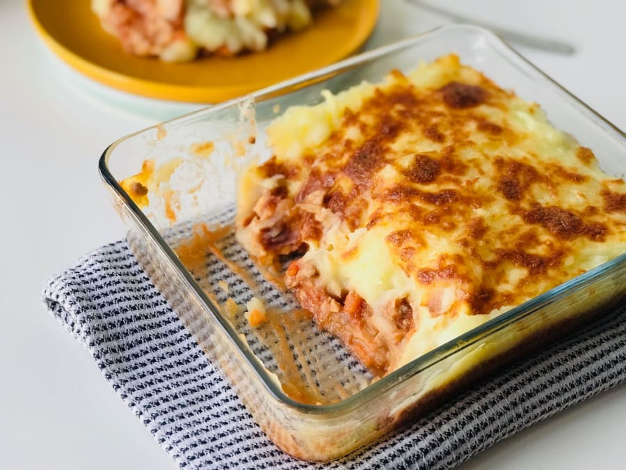 pastel de carne con pure de papas