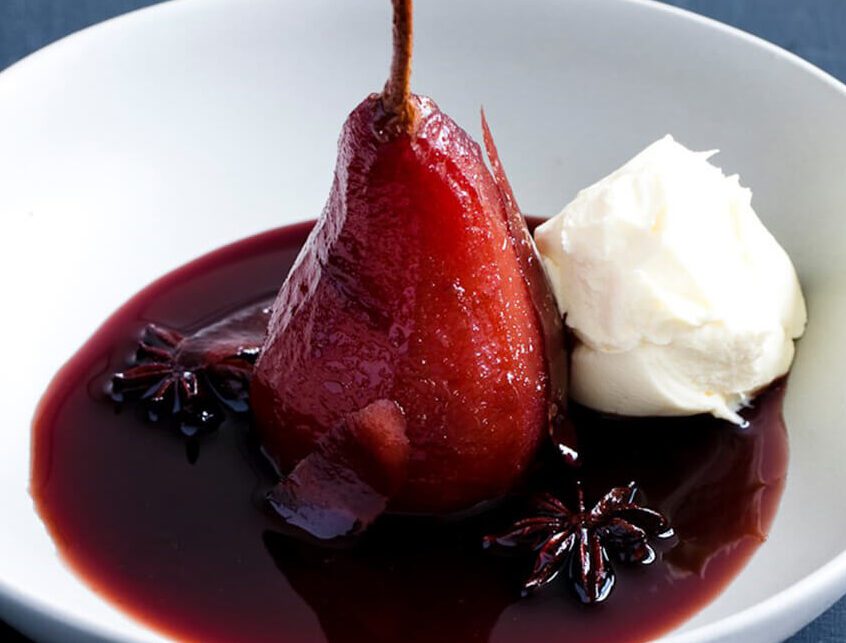 Peras al vino tinto con crema: una receta argentina irresistible 1 peras al vino tinto con crema deliciosa