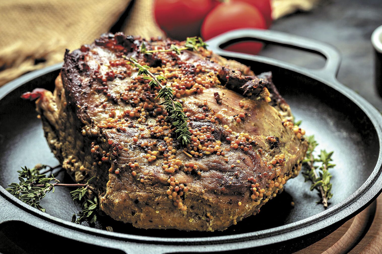 Receta argentina: Pierna de cerdo a la cerveza negra ¡Imperdible! 1 pierna de cerdo marinada en cerveza negra