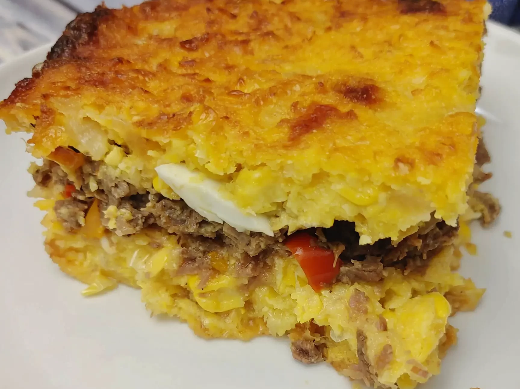 Sopa paraguaya: la receta tradicional argentina que debes probar 1 plato de sopa paraguaya recien horneada y dorada