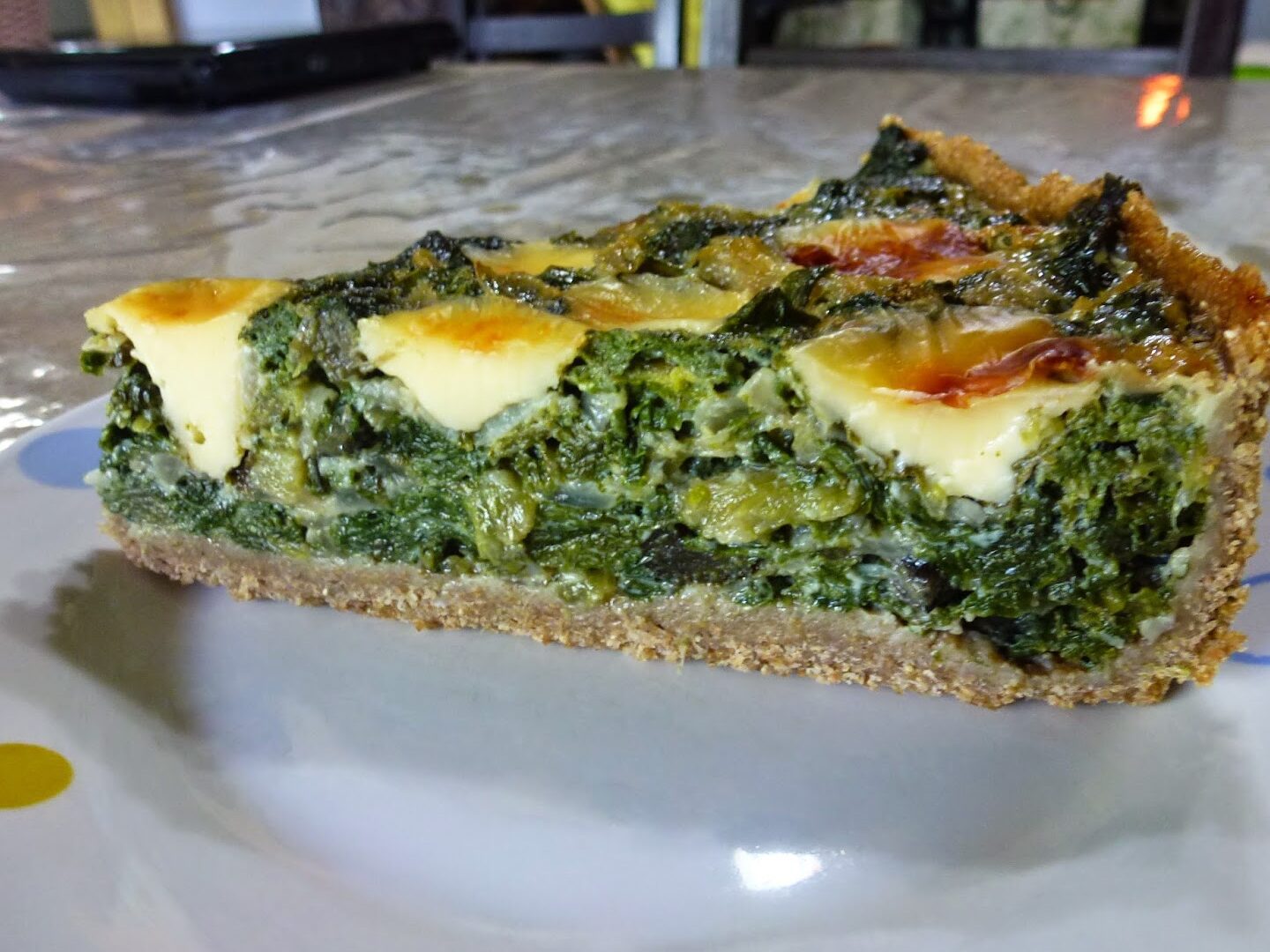 tarta de acelga sin tapa saludable y deliciosa