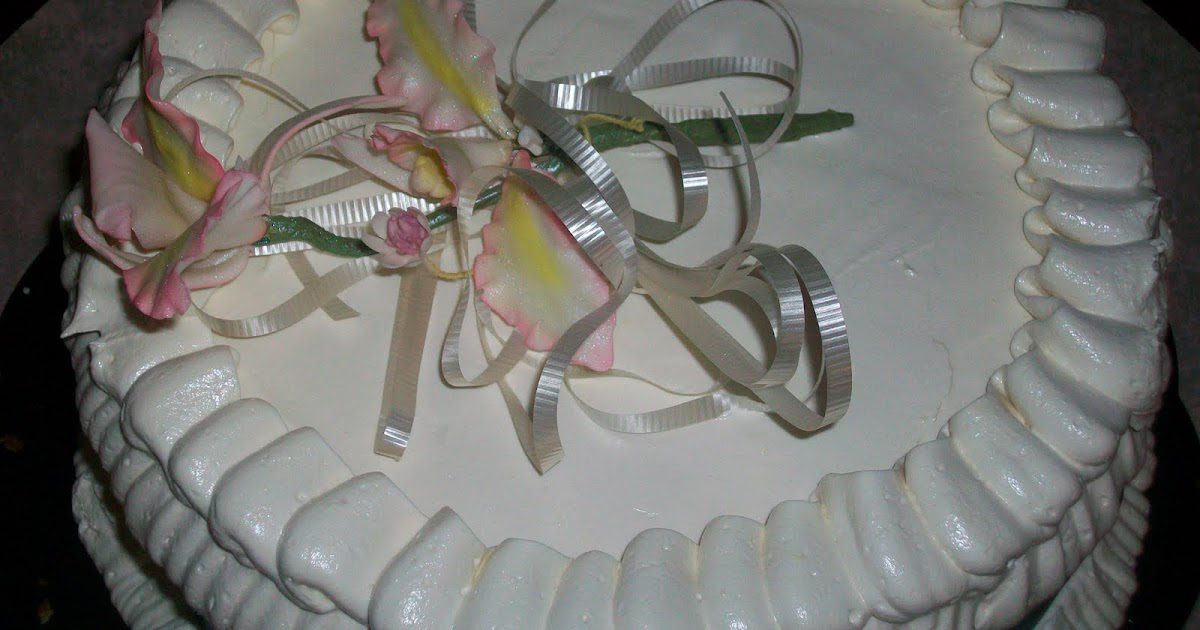 torta horneandose con papel manteca